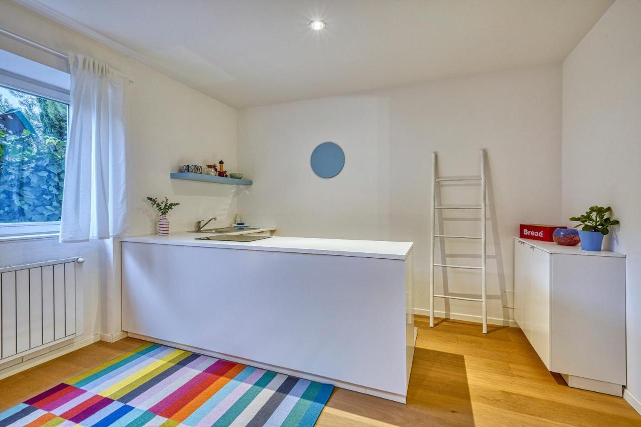 Centrally Located Apartment With Parking Space Caldaro Exterior foto