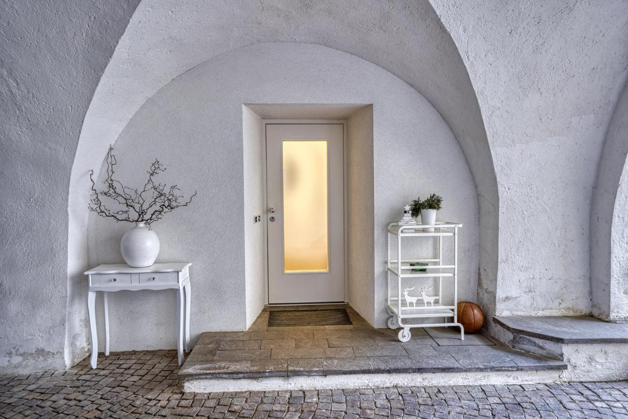 Centrally Located Apartment With Parking Space Caldaro Exterior foto